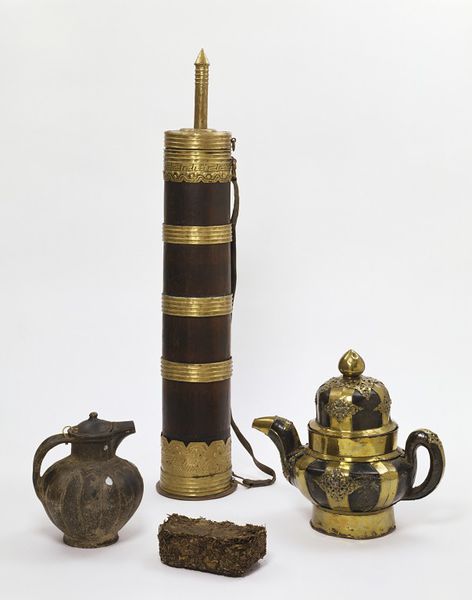 tibetteaset-vna.jpg